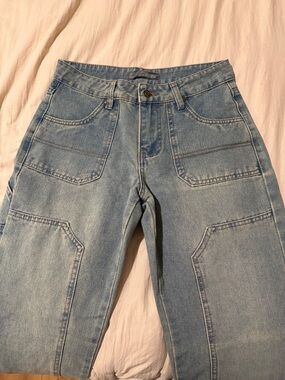 Light Blue Wide Leg Jeans with Patch Pockets